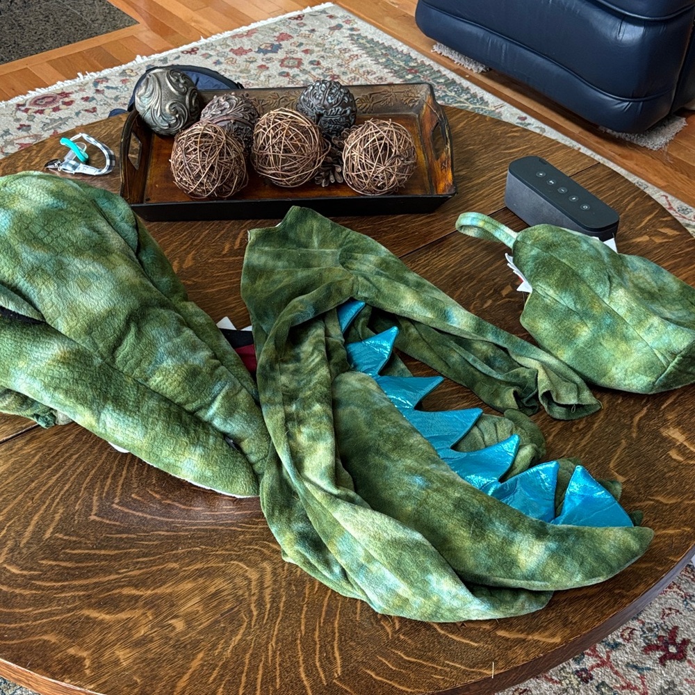 Pottery Barn Kids Green Dino/Aligator Costume with Blue light up Spikes